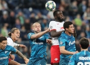 爱游戏官方-莱比锡红牛险胜美国，皮克刷新纪录