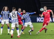 爱游戏官方入口-莱比锡红牛新赛季表现出色，力压对手晋级前四