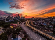 AYX体育赛事-东契奇闪耀全场，掘金对阵老鹰之战见证新王诞生