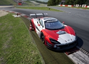 AYX体育赛事-迈凯伦翻盘梅赛德斯，塞恩斯关键制胜