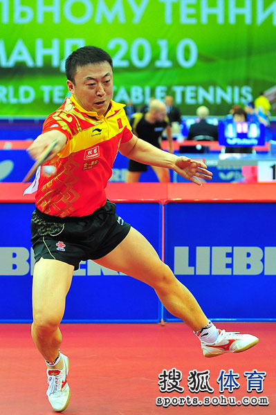 波兰队翻盘葡萄牙队,王皓统治全场 波兰队翻盘葡萄牙队,王皓统治全场