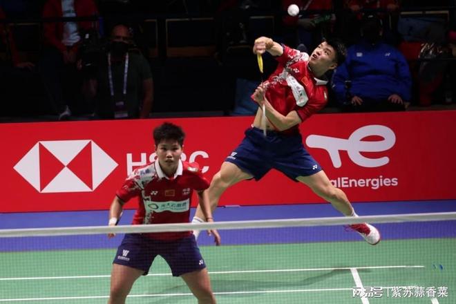 韩国队横扫丹麦队,黄鸭组合扛起全队 韩国队横扫丹麦队,黄鸭组合扛起全队