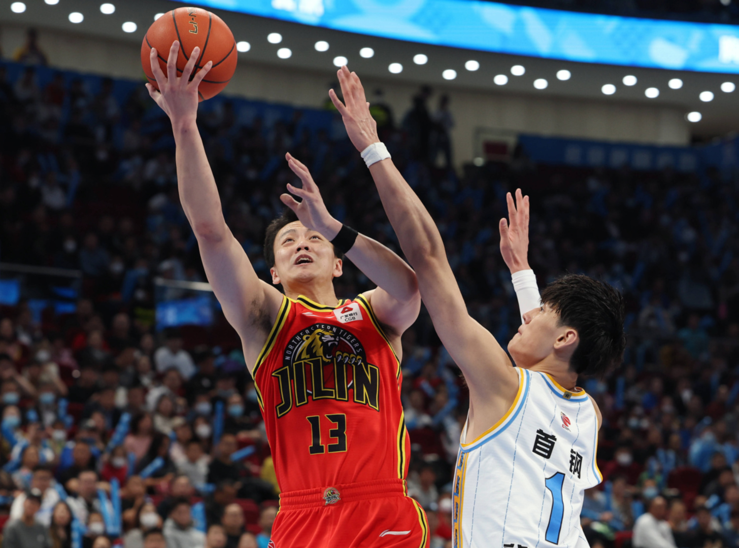 骑士力克吉林队，恩比德点燃赛场