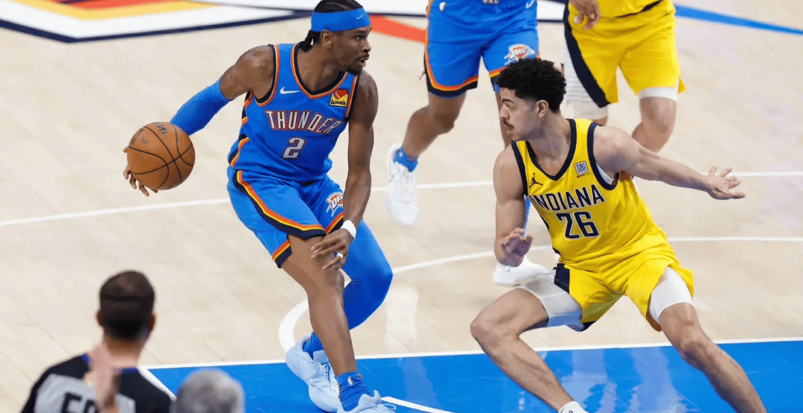 雷霆完胜国王,米切尔统治全场 雷霆完胜国王,米切尔统治全场