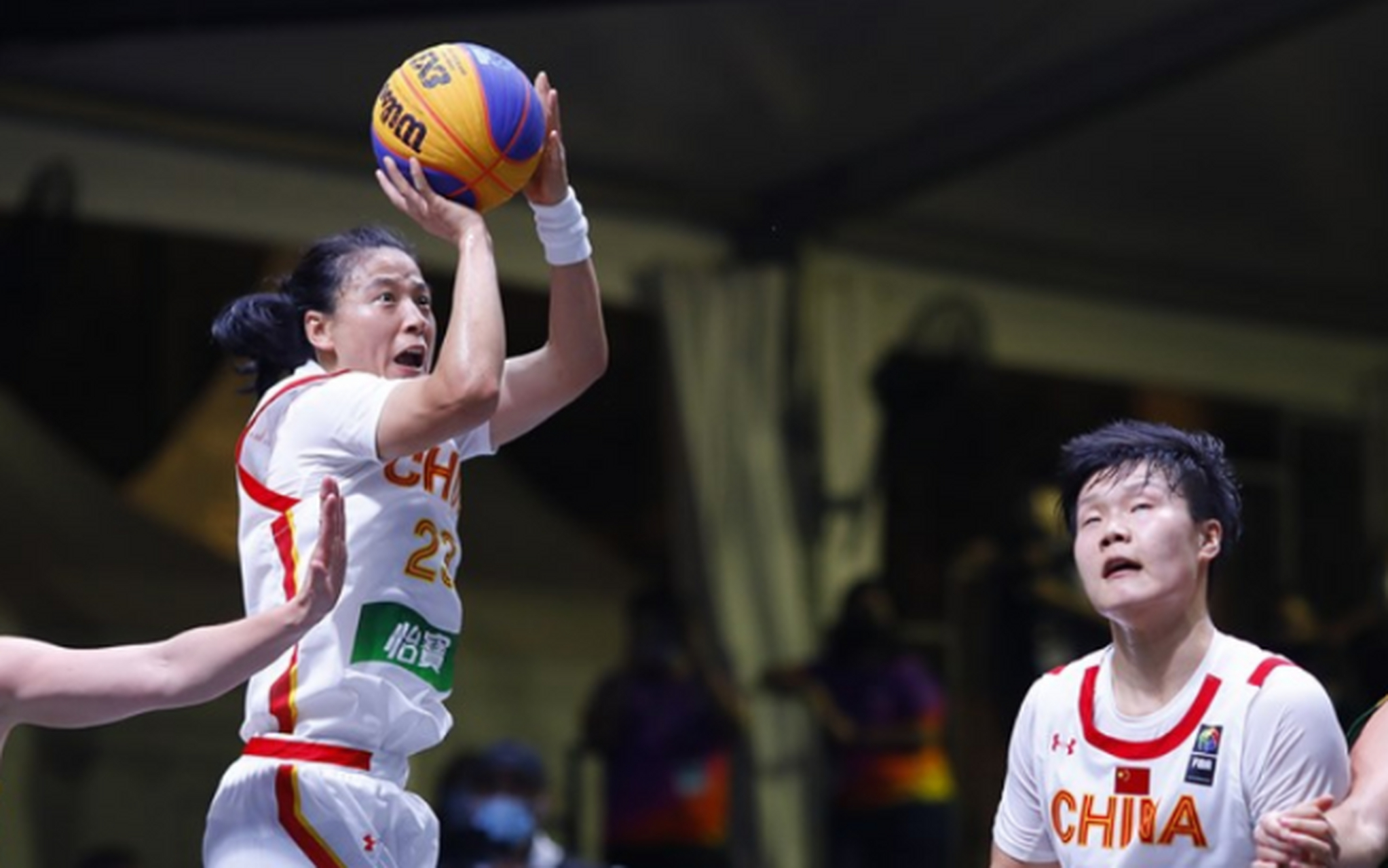 泰国队轻取中国队,辛杜关键制胜 泰国队轻取中国队,辛杜关键制胜