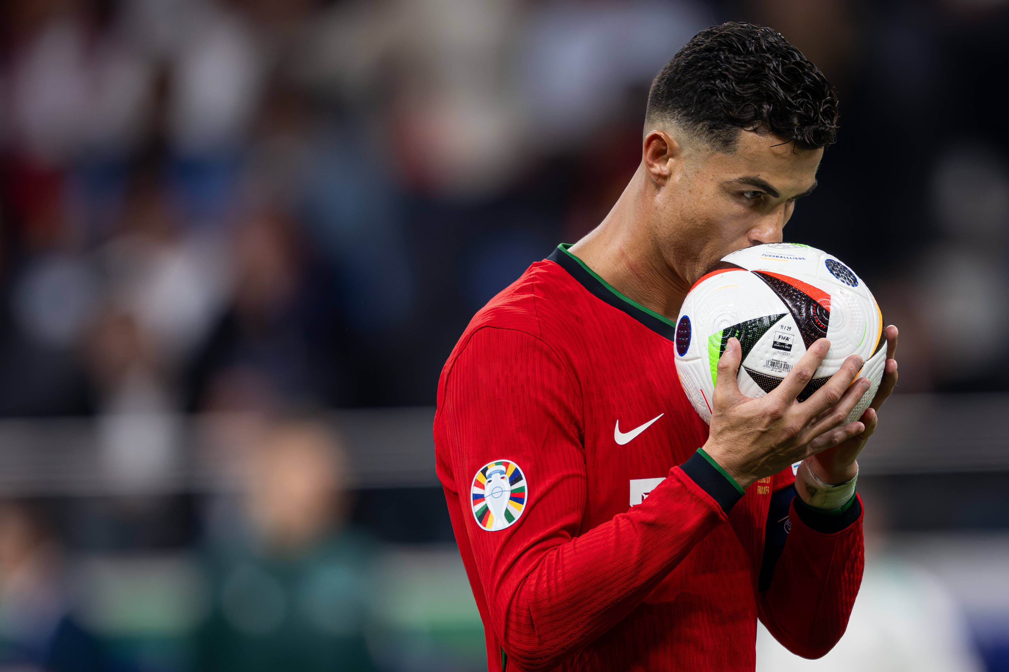 那不勒斯逆转葡萄牙,C罗状态火热 那不勒斯逆转葡萄牙,C罗状态火热