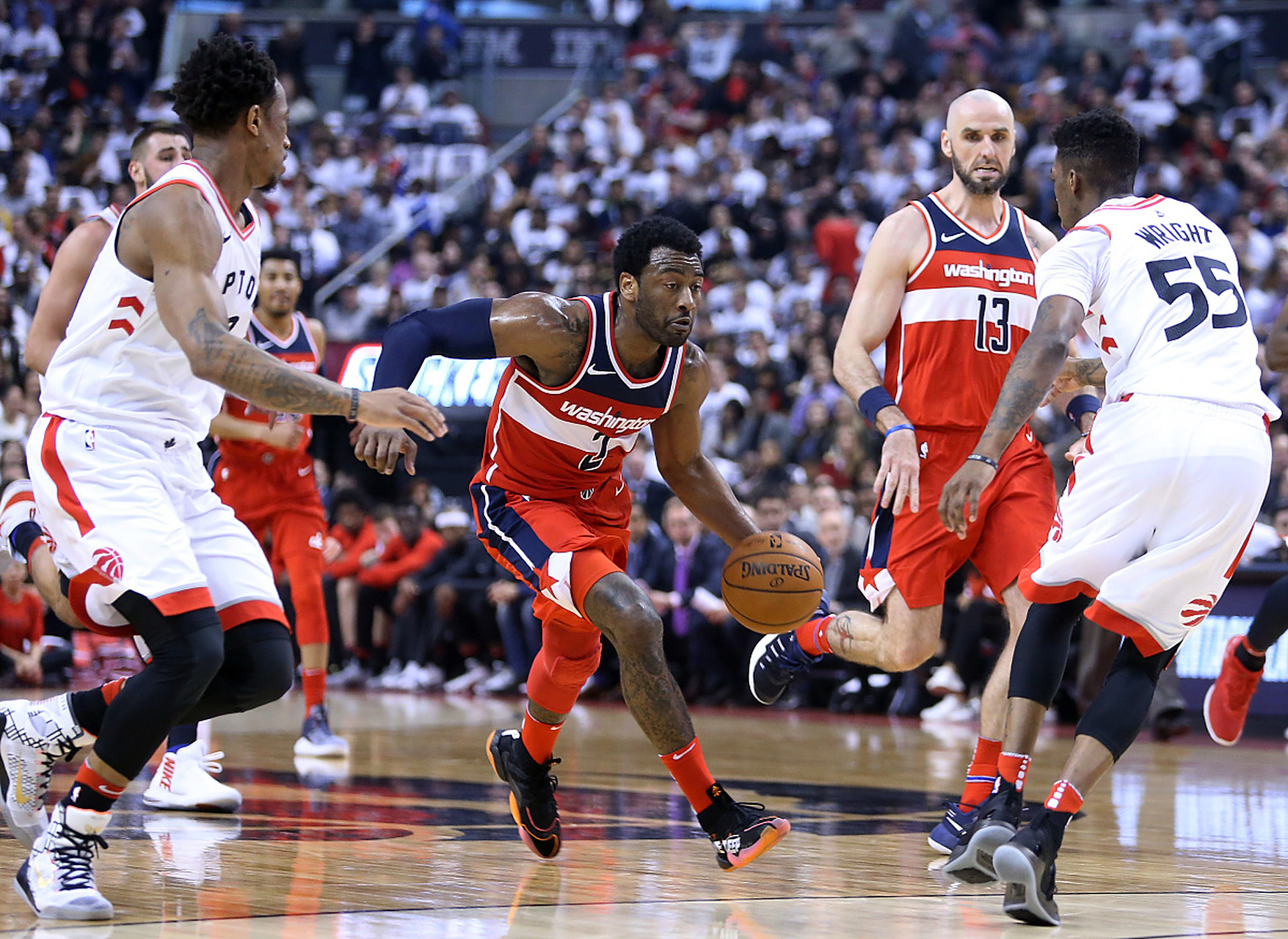 火箭鏖战鹈鹕,浓眉哥扛起全队 火箭鏖战鹈鹕,浓眉哥扛起全队