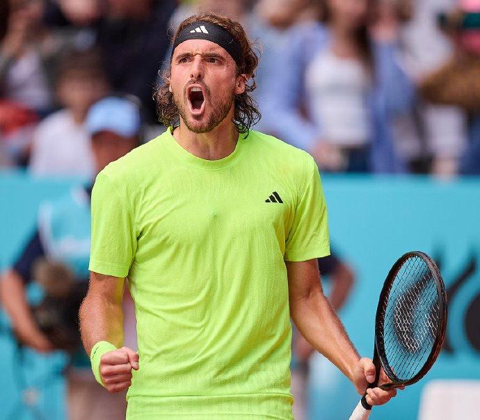 温网险胜澳网，西西帕斯状态火热