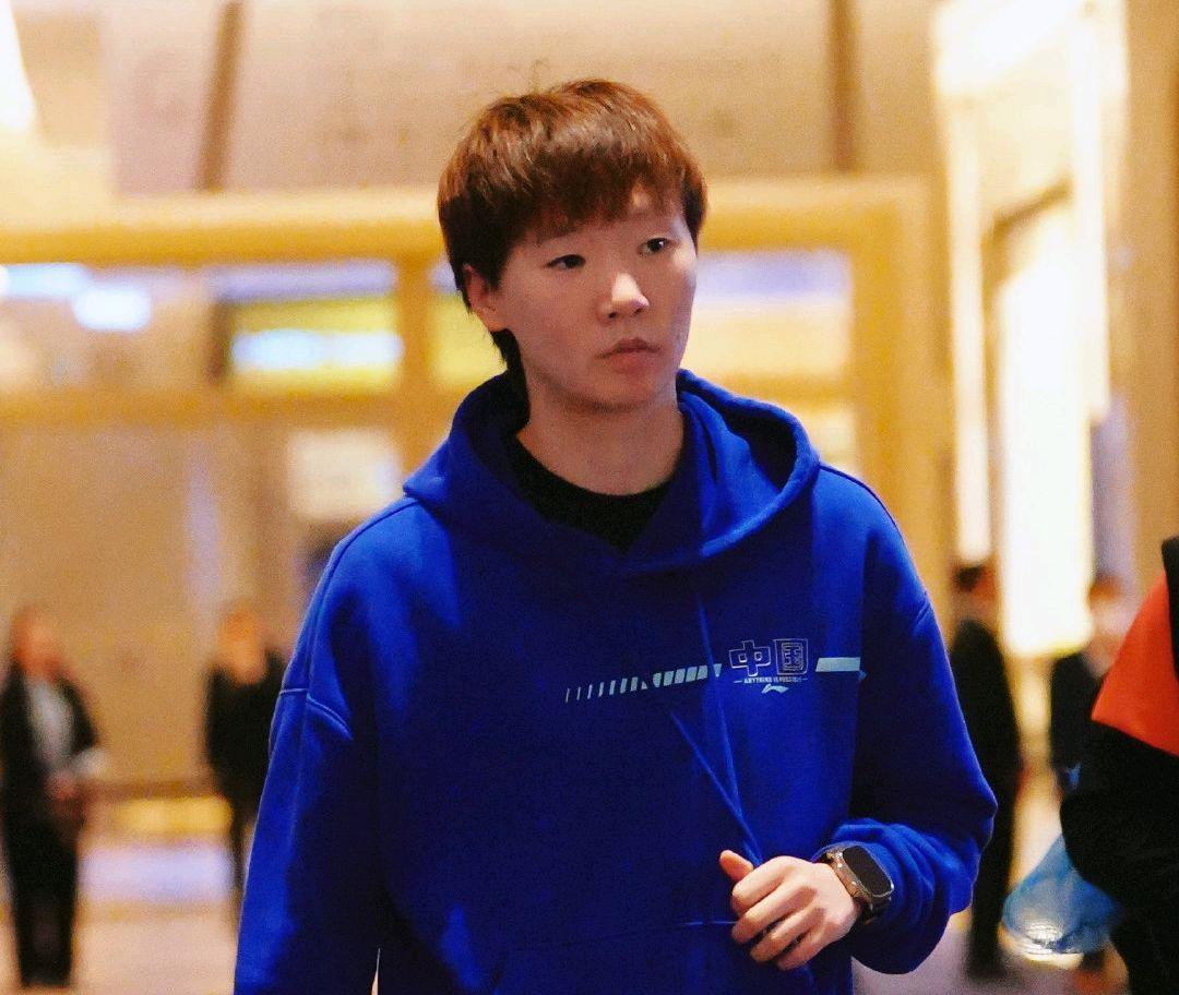 山西队主场逆转对手，球员赛后感动落泪