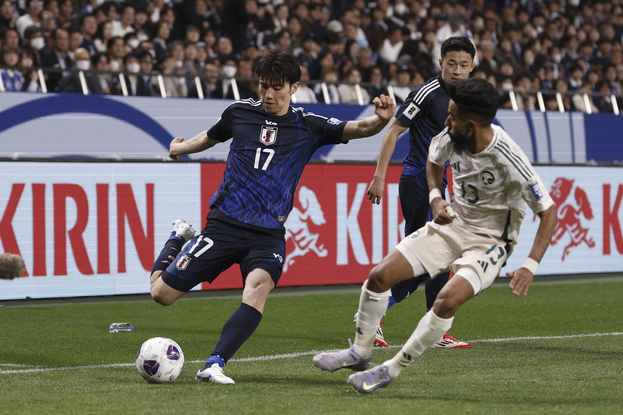 高能对决扣人心弦,世界级球队齐聚亚洲赛场 高能对决扣人心弦,世界级球队齐聚亚洲赛场