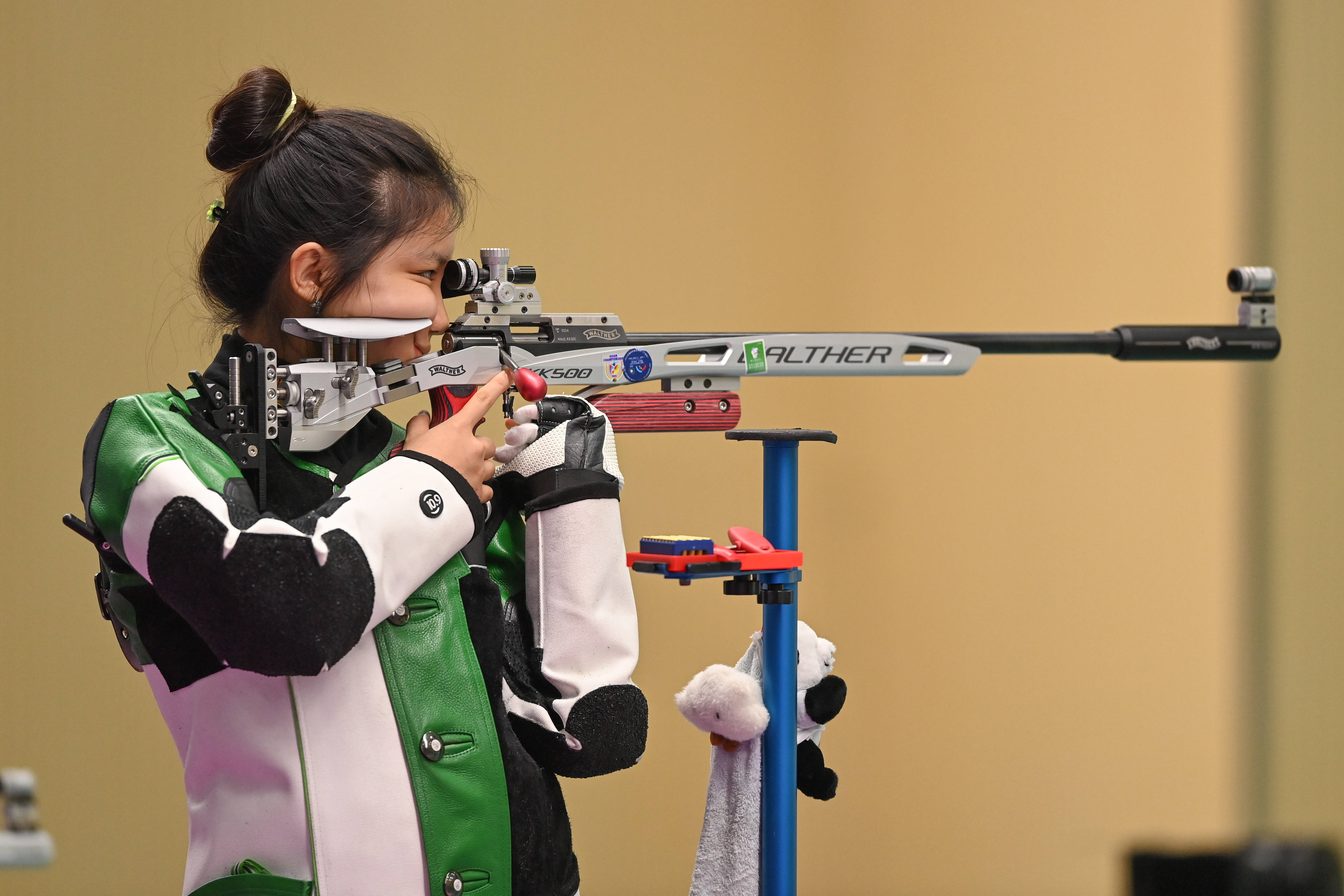 索马里选手顽强拼搏,成功进入射击项目决赛 索马里选手顽强拼搏,成功进入射击项目决赛