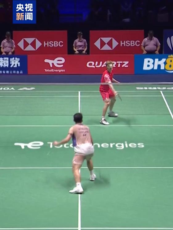 中国队完胜泰国队，石宇奇刷新纪录