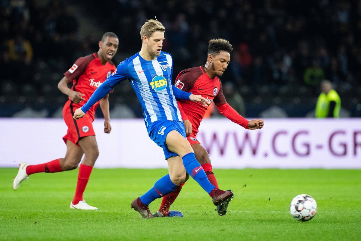 柏林赫塔不断寻找突破，争取保级生机