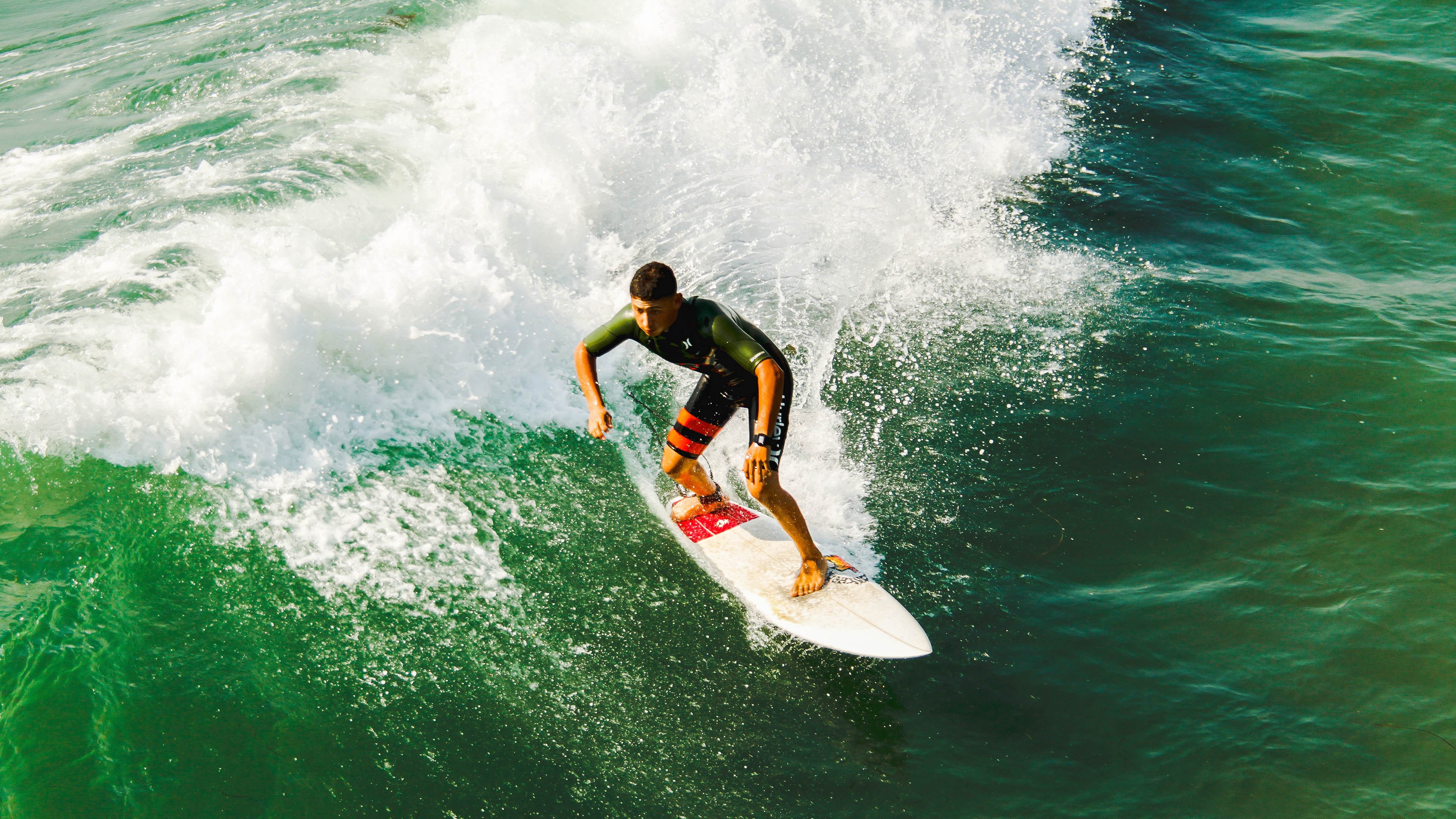 绿茵场上的碾压，乒乓台前的闪耀，英格兰大胜葡萄牙，张本智和惊艳世界